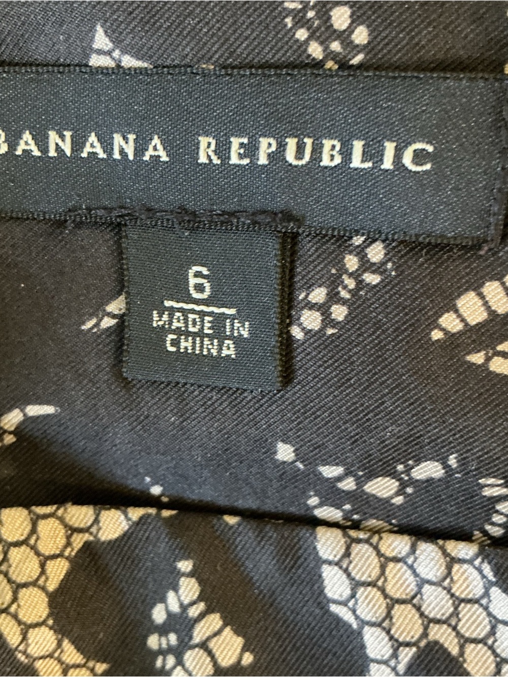 Banana Republic 100 % Silk Skirt Black & Tan Lace Print Lined - Picture 3 of 10